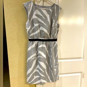 Gray, white and black printed Loft dress size Small NWT